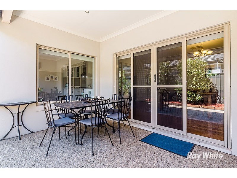 11 Fortuna Crescent, Cranbourne West VIC 3977