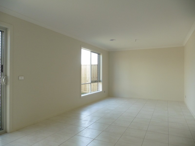 5 Limonium Crescent, Lyndhurst VIC 3975