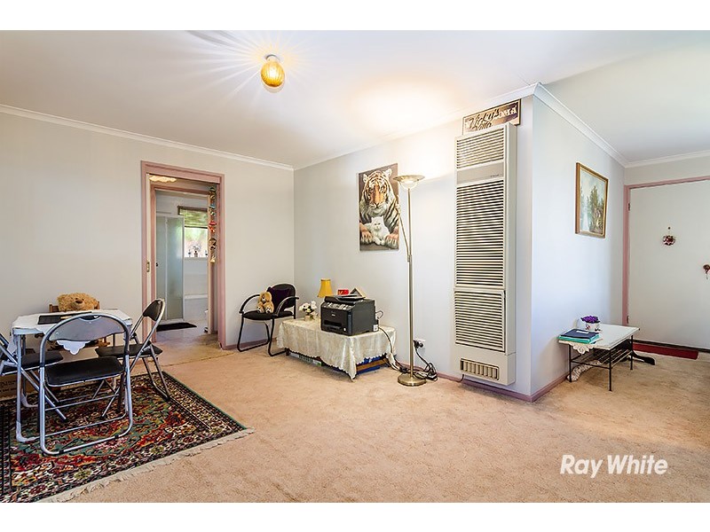 3 Godwin Crescent, Cranbourne North VIC 3977