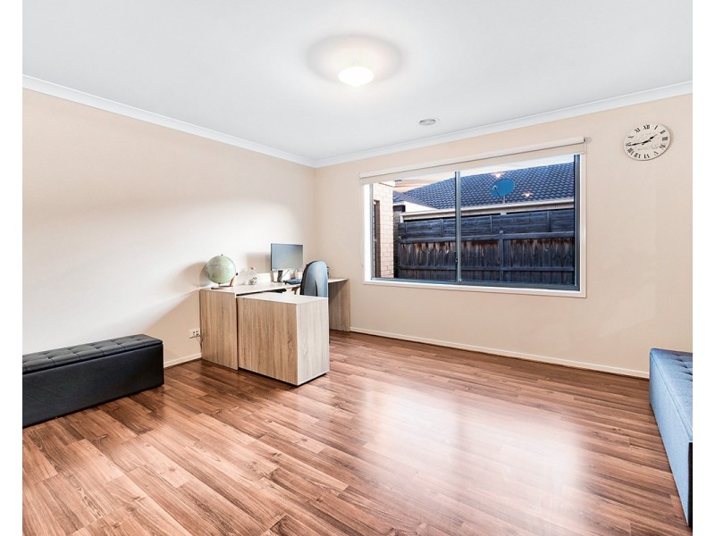 80 Glenelg Street, Clyde North VIC 3978