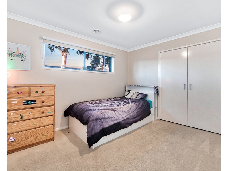 80 Glenelg Street, Clyde North VIC 3978