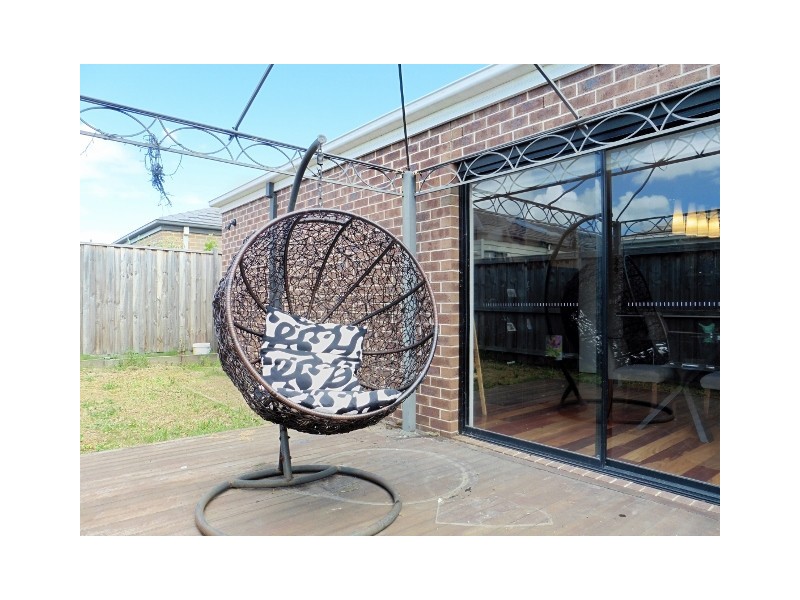 9 Livida Circuit, Lyndhurst VIC 3975