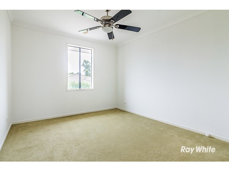 6 Blue Peppermint Court, Lyndhurst VIC 3975