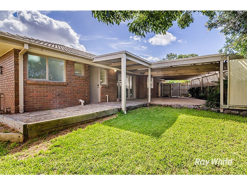 7 Cherryplum Court, Cranbourne North VIC 3977