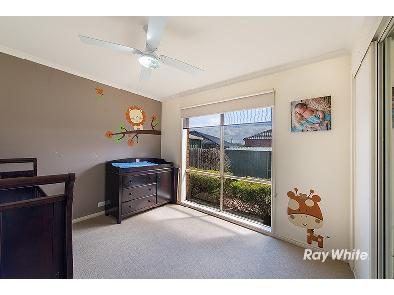 33 Jagger Circuit, Cranbourne East VIC 3977