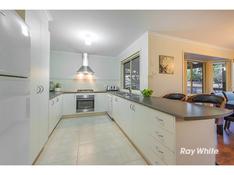 15 McDonald Street, Skye VIC 3977