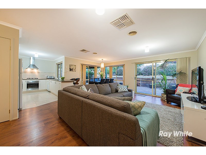 15 McDonald Street, Skye VIC 3977