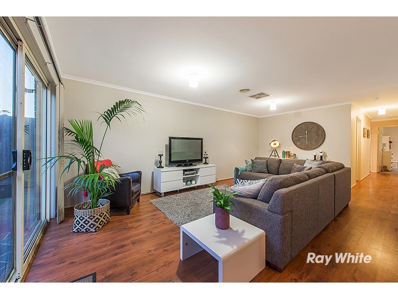 15 McDonald Street, Skye VIC 3977