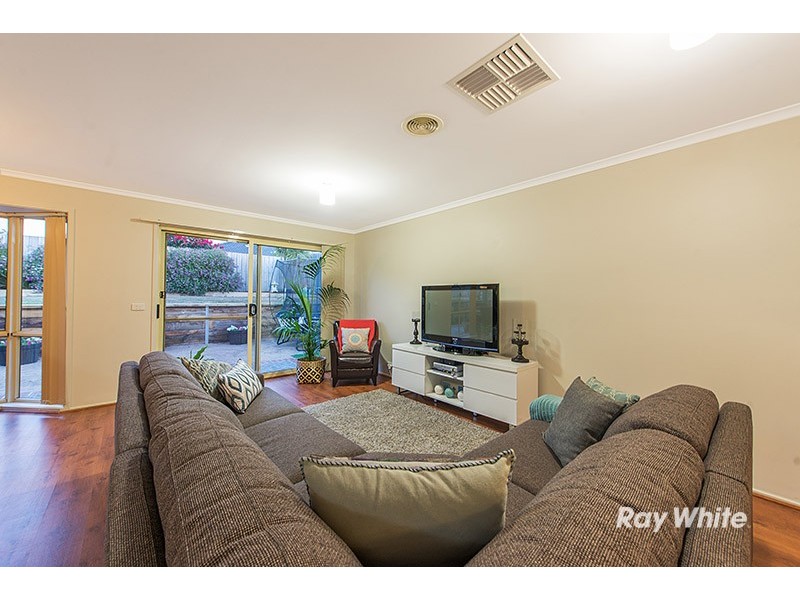 15 McDonald Street, Skye VIC 3977