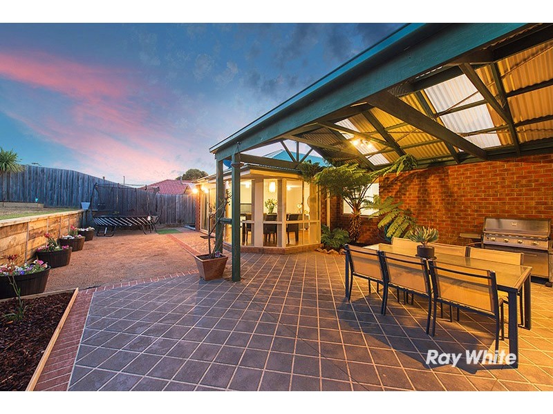 15 McDonald Street, Skye VIC 3977
