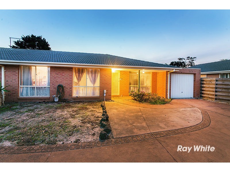 2/14 Duff Street, Cranbourne VIC 3977