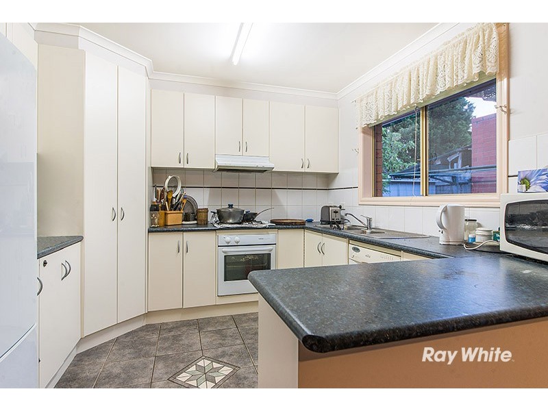 2/14 Duff Street, Cranbourne VIC 3977