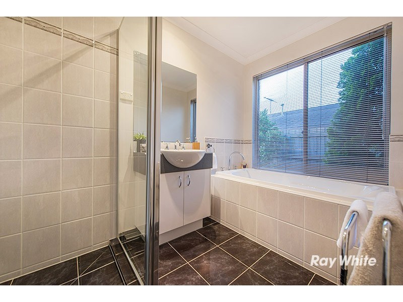 66 Ferndown Drive, Cranbourne VIC 3977