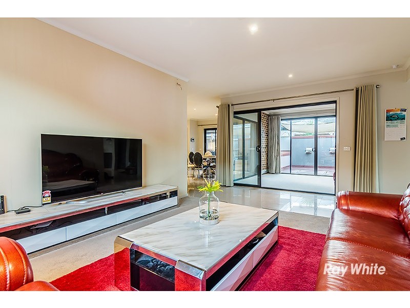 6 Wild Sage Court, Lyndhurst VIC 3975