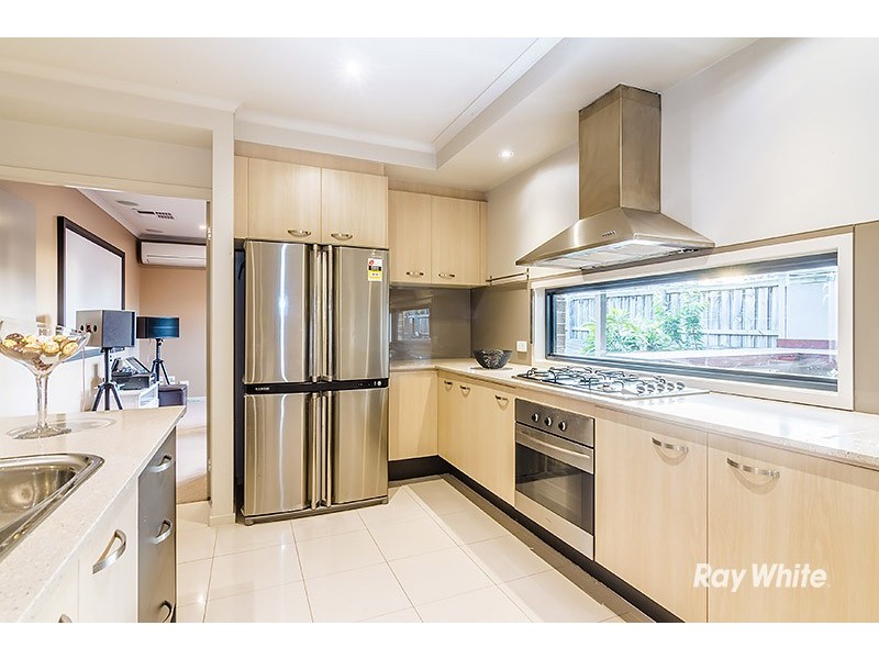 6 Wild Sage Court, Lyndhurst VIC 3975