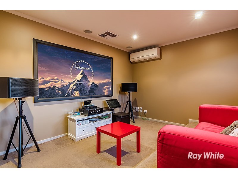 6 Wild Sage Court, Lyndhurst VIC 3975