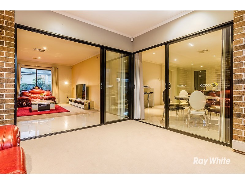 6 Wild Sage Court, Lyndhurst VIC 3975