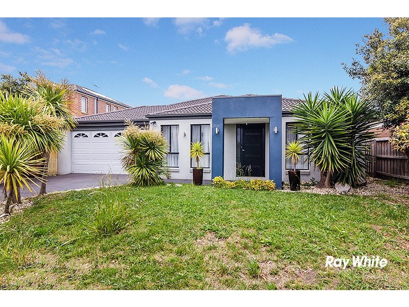 21 Majestic Boulevard, Cranbourne VIC 3977