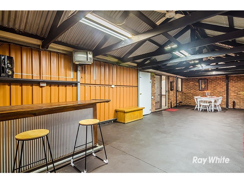 14 Ferncroft Court, Cranbourne North VIC 3977