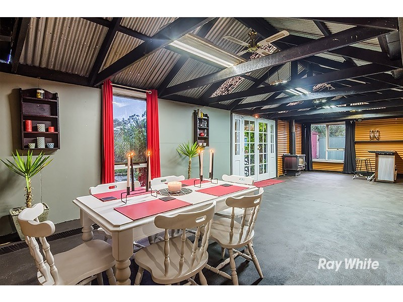 14 Ferncroft Court, Cranbourne North VIC 3977