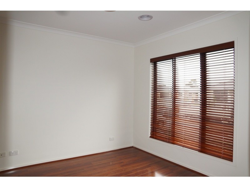 22 Chorus Way, Cranbourne East VIC 3977