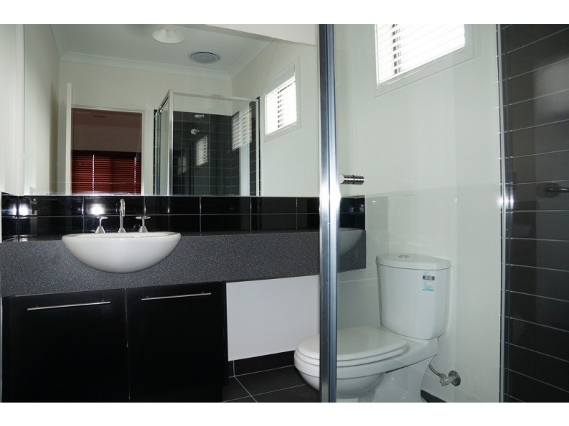 22 Chorus Way, Cranbourne East VIC 3977