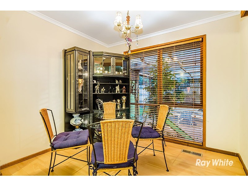 5 Beth Court, Hampton Park VIC 3976