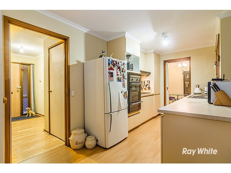 5 Beth Court, Hampton Park VIC 3976