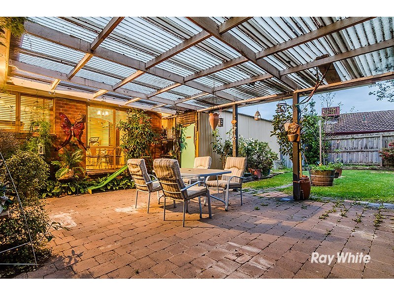 5 Beth Court, Hampton Park VIC 3976