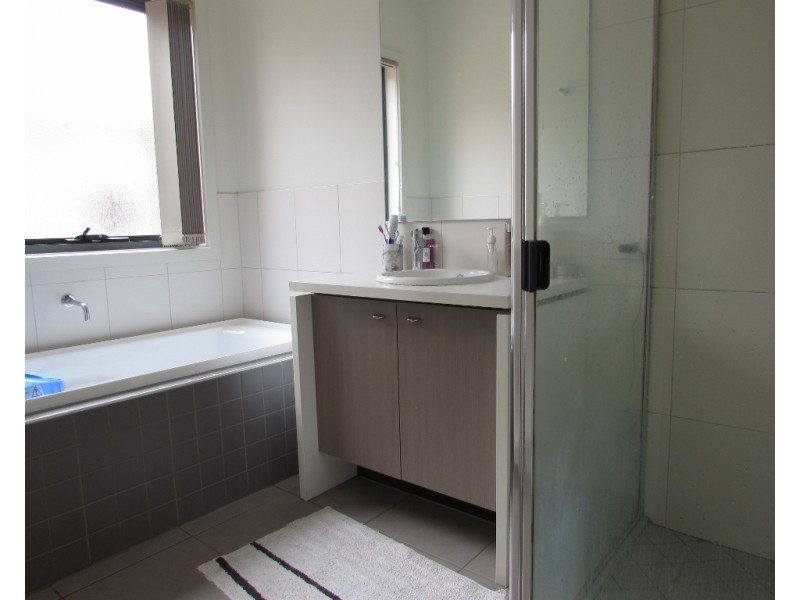 84 Springhill Drive, Cranbourne VIC 3977