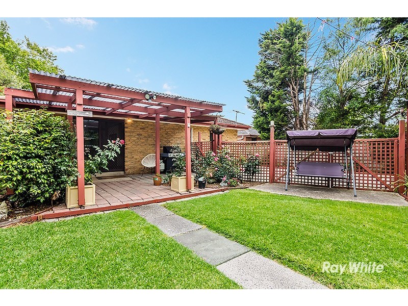 37 Arleon Crescent, Cranbourne VIC 3977