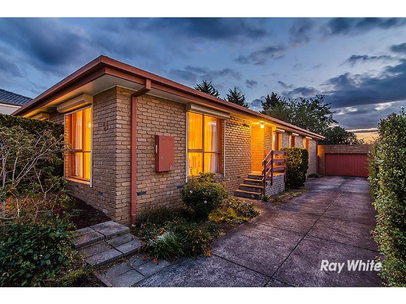 5 Salignus Court, Narre Warren VIC 3805