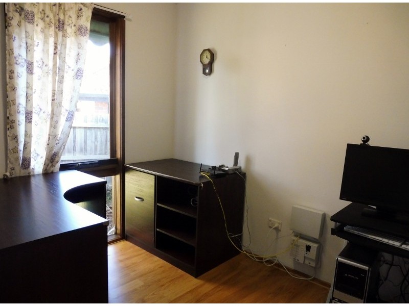 37 Roberts Road, Cranbourne VIC 3977