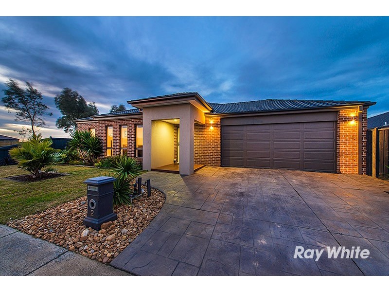 2 Thunderbolt Drive, Cranbourne East VIC 3977