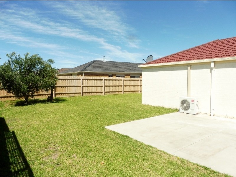 30 Kershaw Drive, Narre Warren South VIC 3805