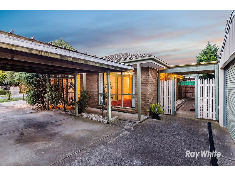 13 Darcy Court, Cranbourne VIC 3977
