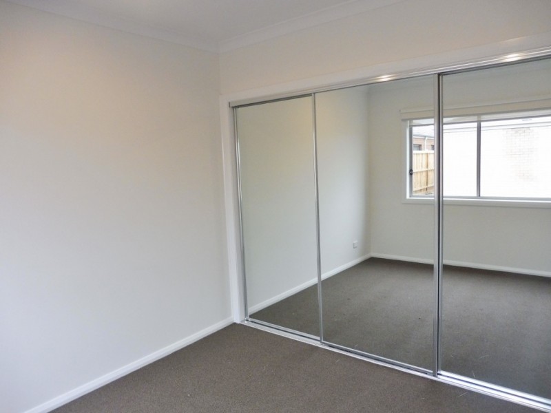 5 Goodison Road, Clyde North VIC 3978