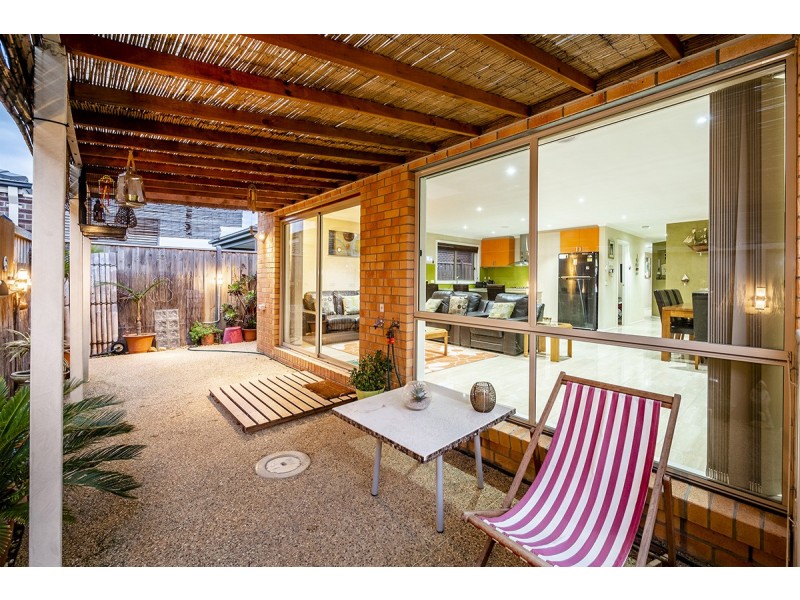 7 Elmsford Crescent, Cranbourne West VIC 3977