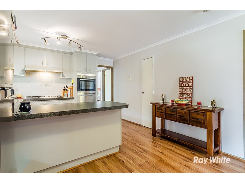 34 Meeking Drive, Pakenham VIC 3810