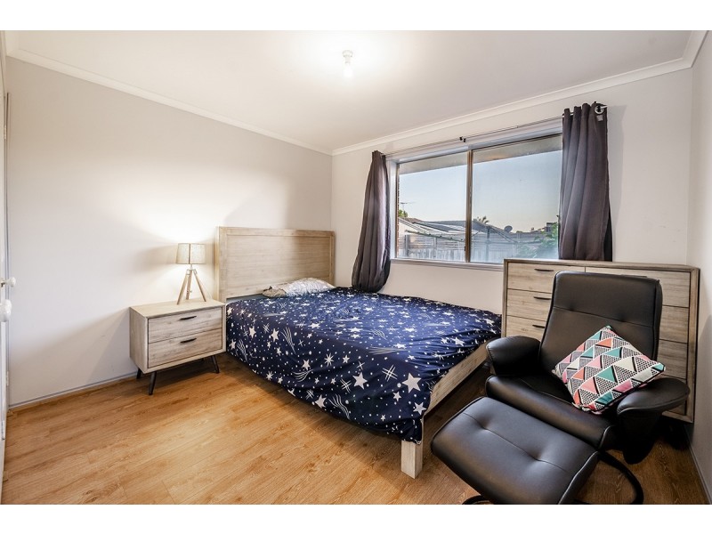 35 Cornwell Crescent, Cranbourne East VIC 3977