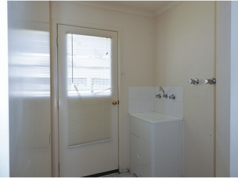 8 Michaelia Close, Cranbourne West VIC 3977