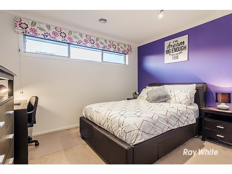 13 Sierra Boulevard, Cranbourne North VIC 3977