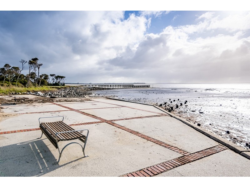 13 Pier Road, Grantville VIC 3984