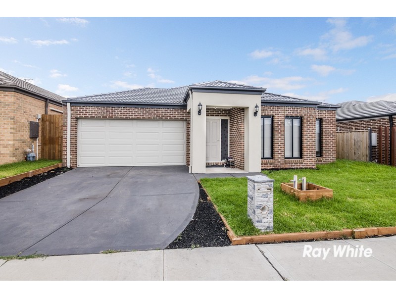 10 Atherton Way, Cranbourne West VIC 3977