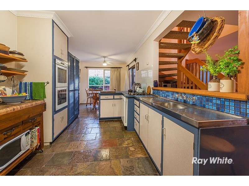 6 Greaves Street, Cranbourne VIC 3977