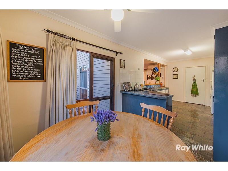 6 Greaves Street, Cranbourne VIC 3977