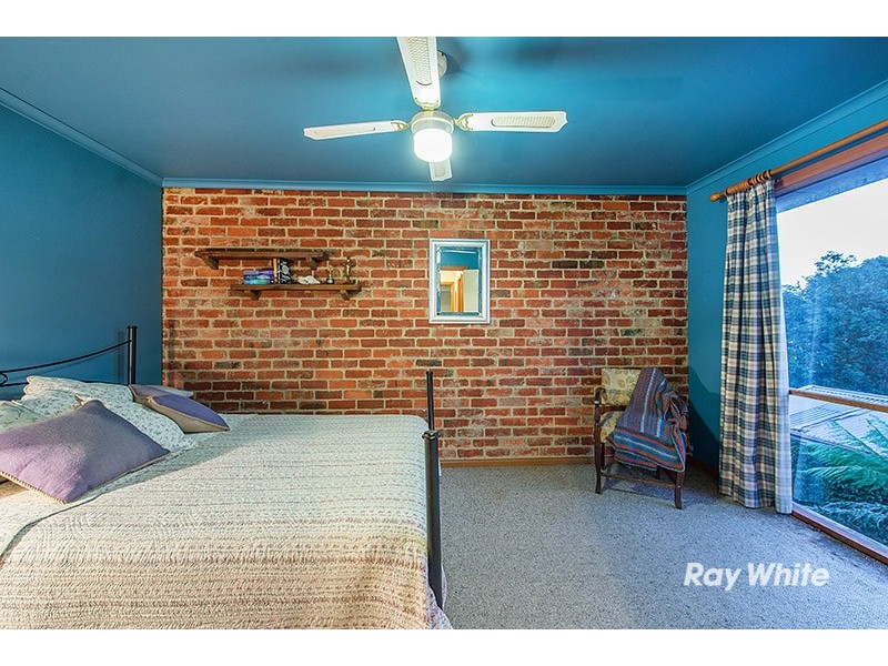 6 Greaves Street, Cranbourne VIC 3977