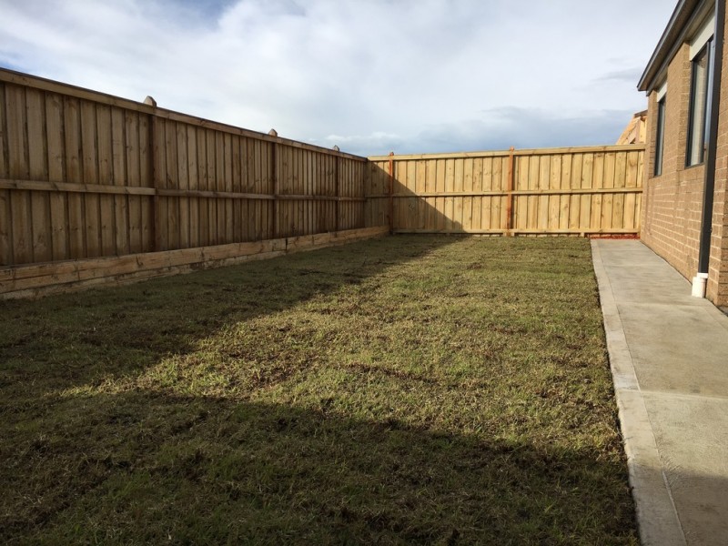 61 Moxham Drive, Clyde North VIC 3978