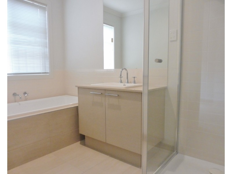 29 Boonwurrung Street, Cranbourne East VIC 3977