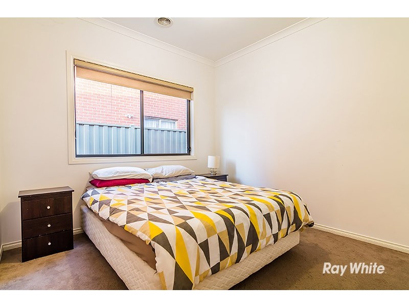 13 Shiels Street, Cranbourne East VIC 3977